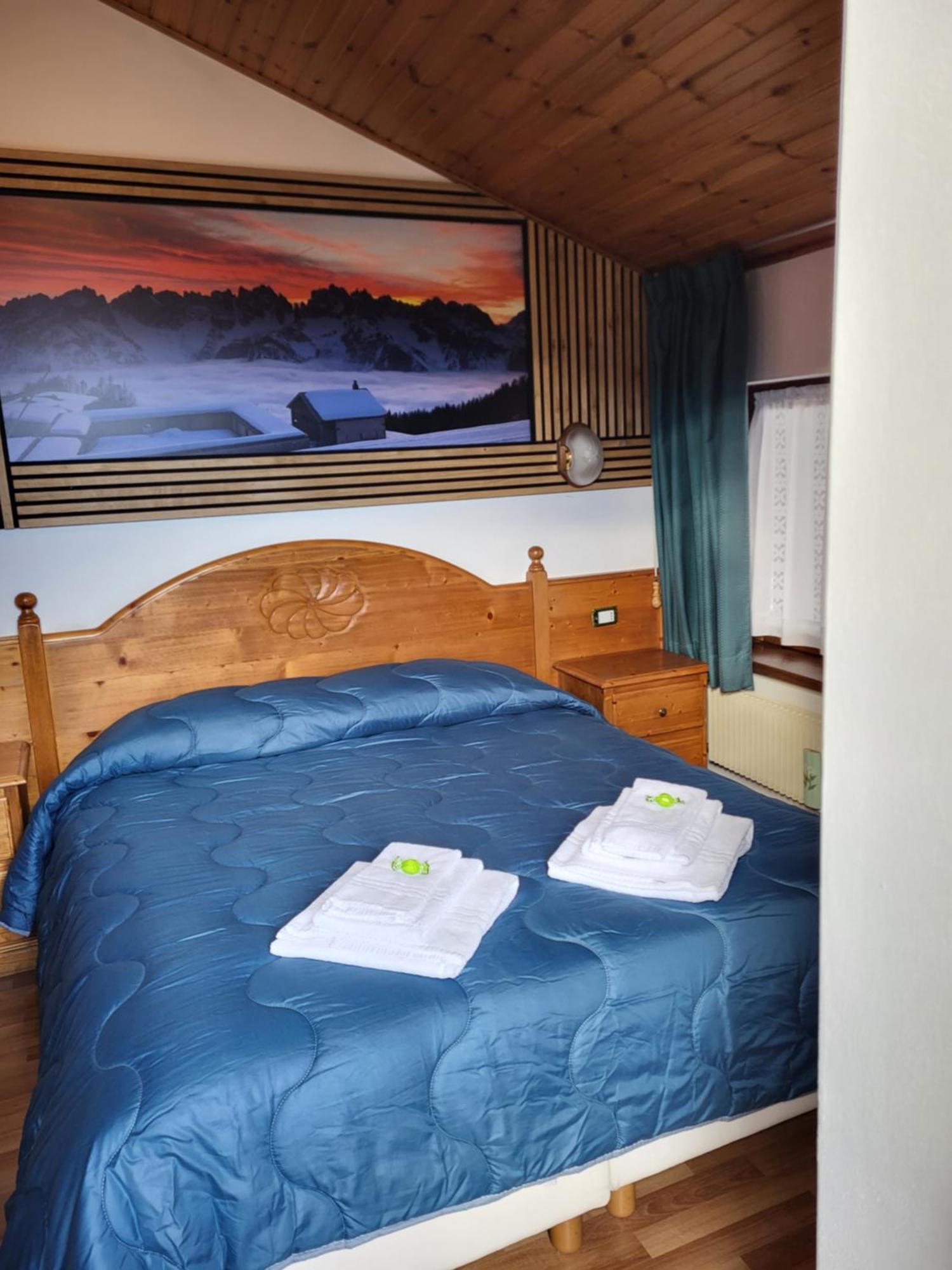Albergo Meuble Tarandan Forni di Sopra Exteriör bild