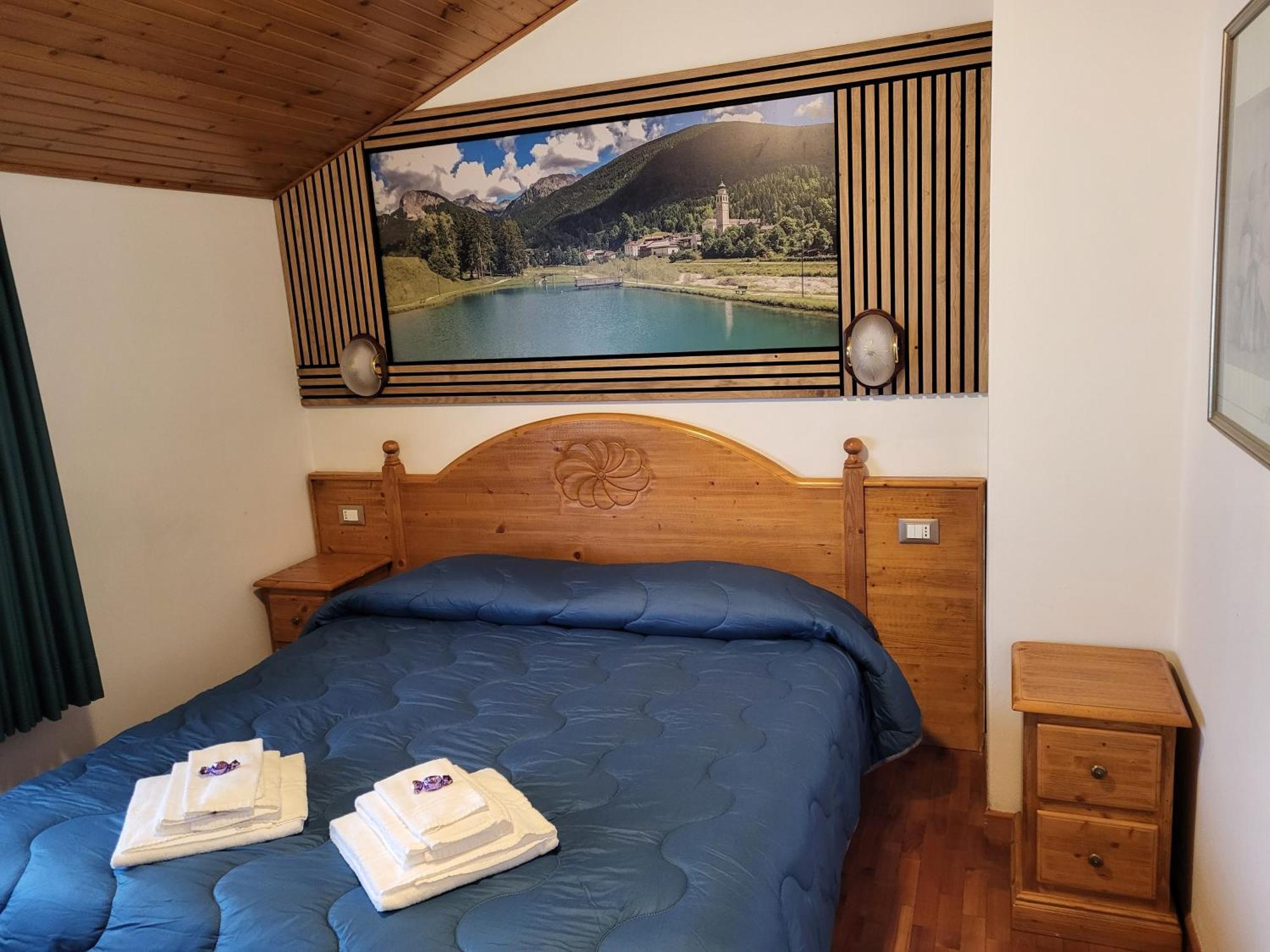 Albergo Meuble Tarandan Forni di Sopra Exteriör bild