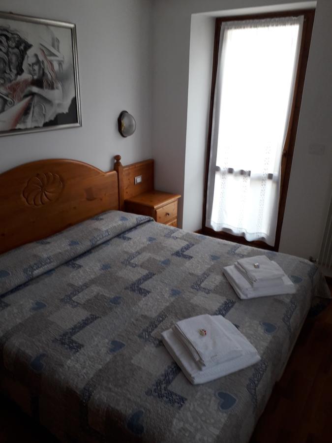 Albergo Meuble Tarandan Forni di Sopra Exteriör bild